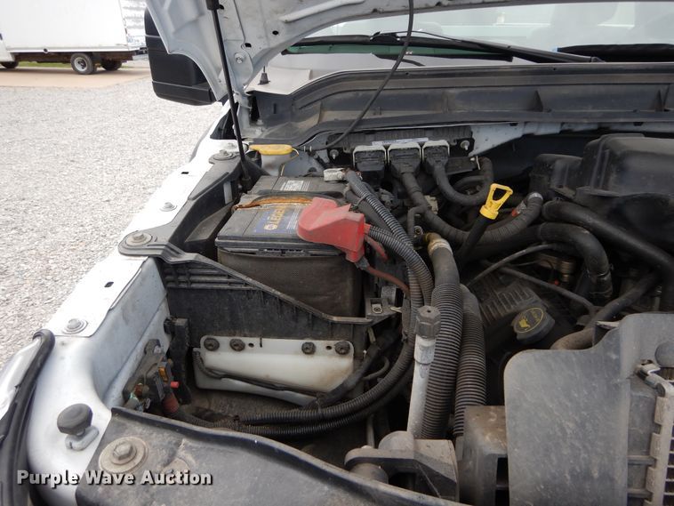 image for item HA9137 2016 Ford F350 Super Duty XL  utility bed pickup truck