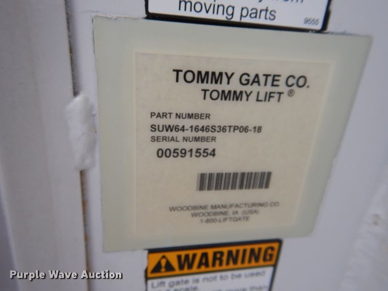 image for item HA9137 2016 Ford F350 Super Duty XL  utility bed pickup truck