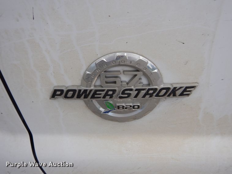 image for item HA9138 2014 Ford F250 Super Duty  Crew Cab utility bed pickup truck