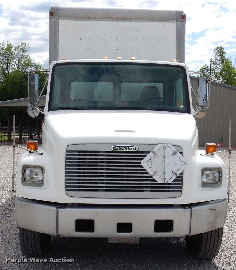 image for item HA9139 1998 Freightliner FL70  box truck