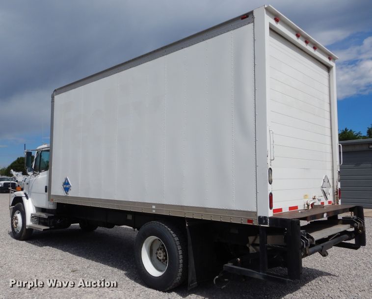 image for item HA9139 1998 Freightliner FL70  box truck