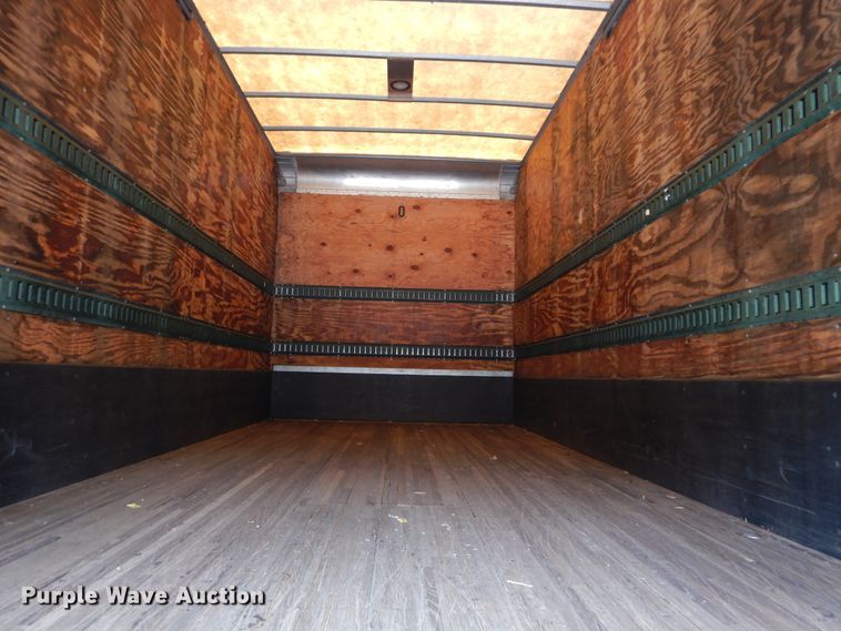 image for item HA9139 1998 Freightliner FL70  box truck