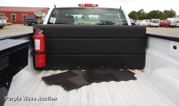 image for item HA9141 2013 Chevrolet Silverado 2500HD  Ext. Cab pickup truck