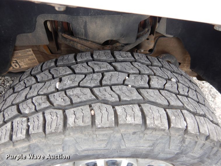 image for item HA9141 2013 Chevrolet Silverado 2500HD  Ext. Cab pickup truck