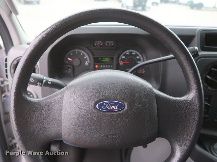 image for item HA9157 2009 Ford E250 Super Duty  handicap accessible van