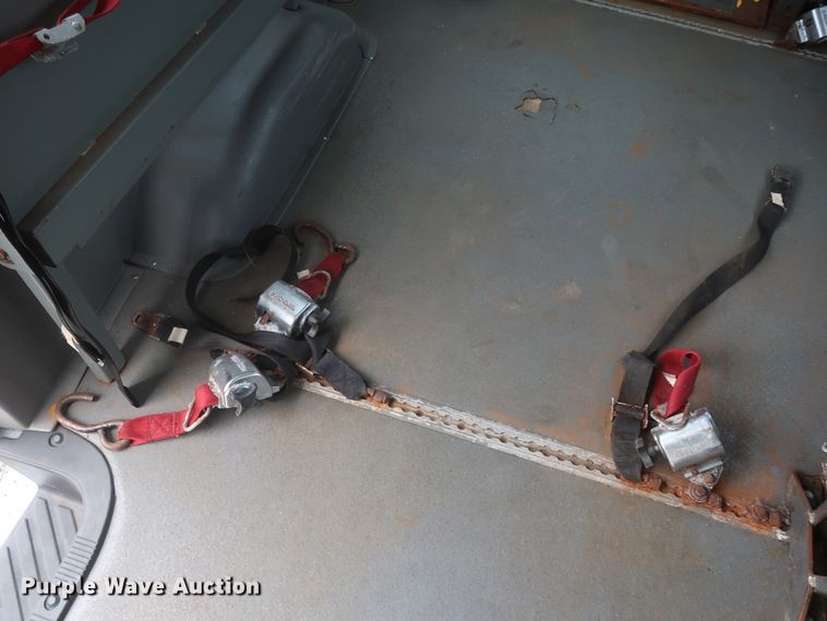 image for item HA9157 2009 Ford E250 Super Duty  handicap accessible van