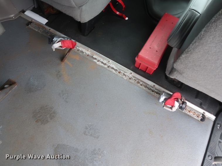 image for item HA9157 2009 Ford E250 Super Duty  handicap accessible van