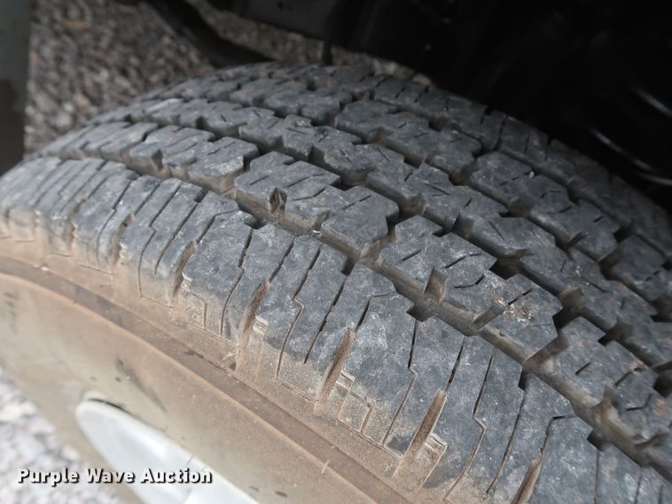 image for item HA9157 2009 Ford E250 Super Duty  handicap accessible van