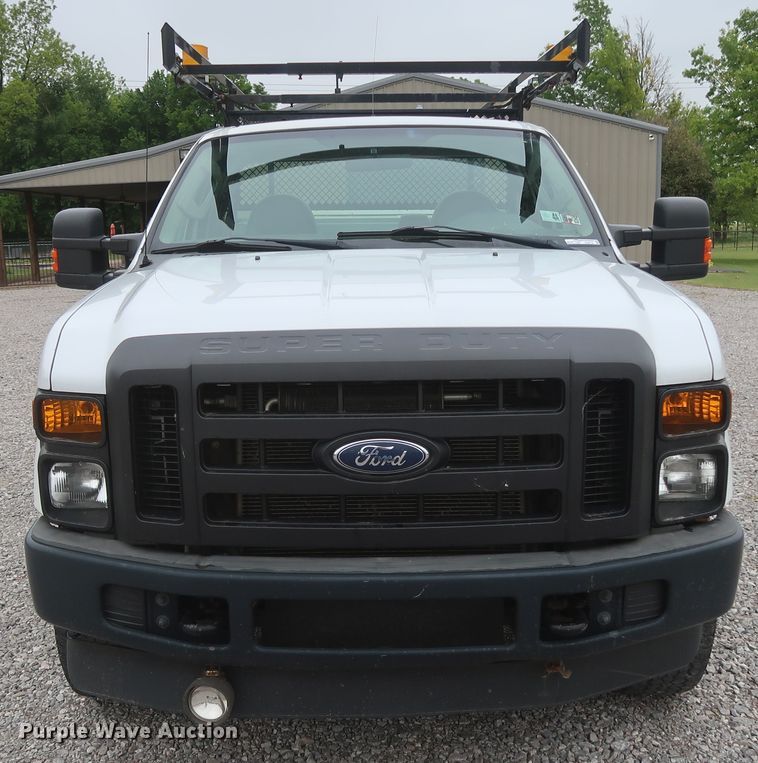 image for item HA9159 2008 Ford F350 Super Duty XL  utility bed pickup truck
