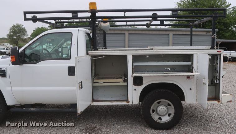 image for item HA9159 2008 Ford F350 Super Duty XL  utility bed pickup truck