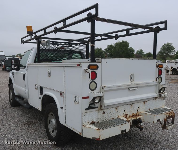 image for item HA9159 2008 Ford F350 Super Duty XL  utility bed pickup truck