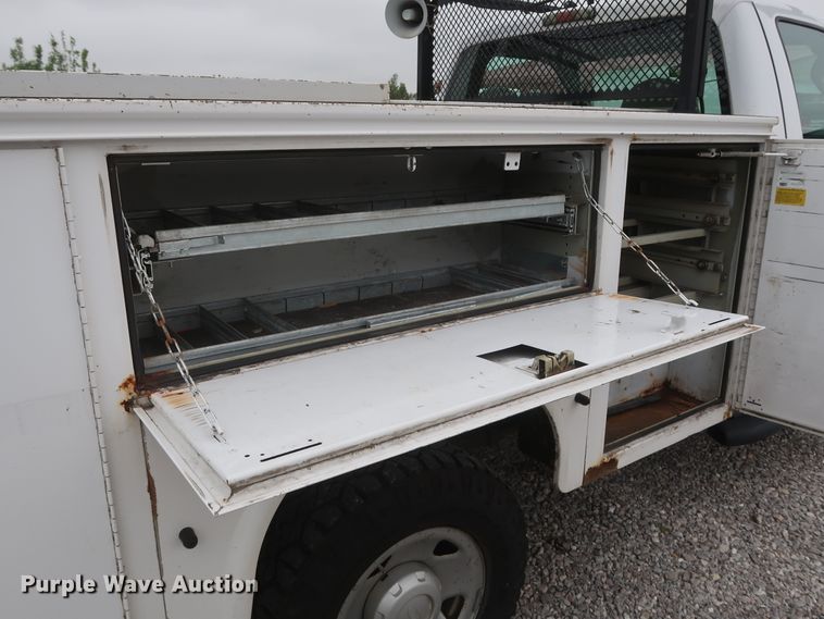 image for item HA9159 2008 Ford F350 Super Duty XL  utility bed pickup truck