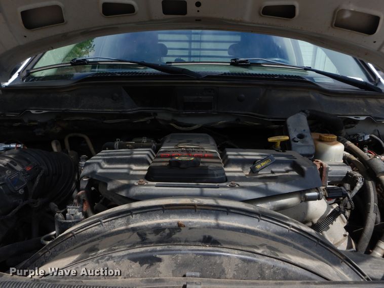 image for item HA9165 2008 Dodge Ram 3500HD  Quad Cab flatbed pickup truck