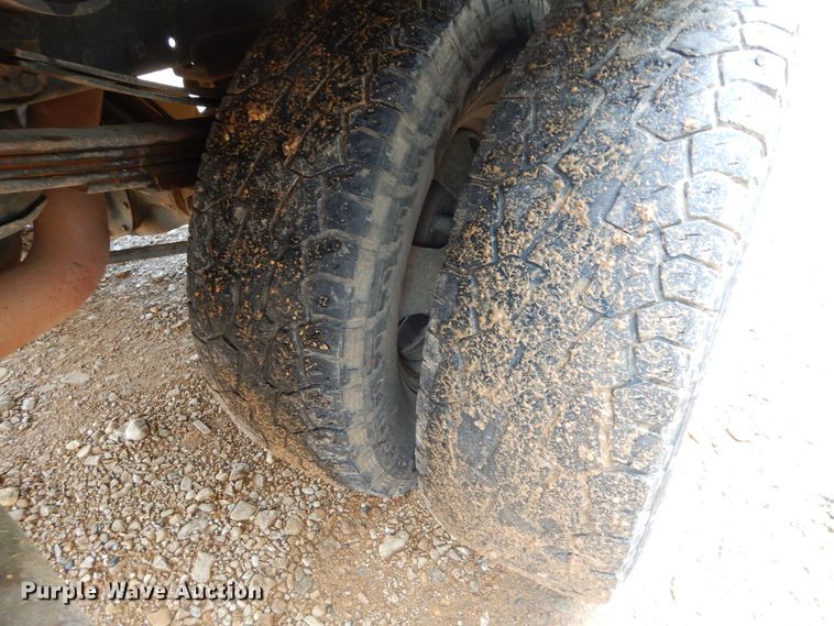 image for item HA9165 2008 Dodge Ram 3500HD  Quad Cab flatbed pickup truck