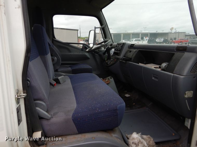 image for item HA9171 2008 Mitsubishi Fuso FE  box truck