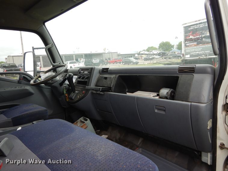 image for item HA9171 2008 Mitsubishi Fuso FE  box truck