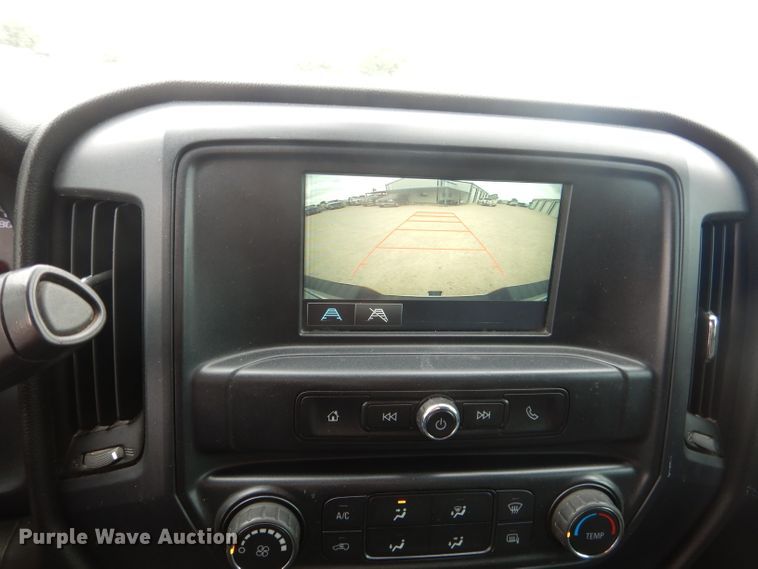 image for item HC9026 2017 Chevrolet Silverado 2500HD  Crew Cab pickup truck