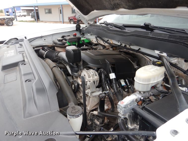 image for item HC9026 2017 Chevrolet Silverado 2500HD  Crew Cab pickup truck