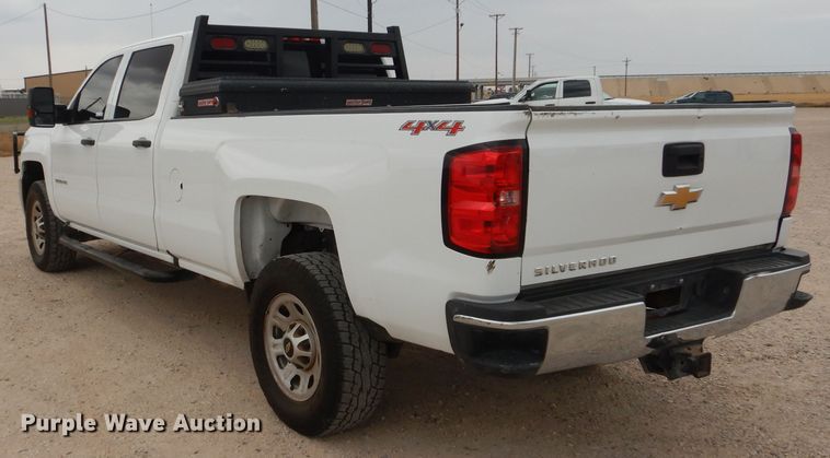 image for item HC9027 2016 Chevrolet Silverado 3500HD  Crew Cab pickup truck
