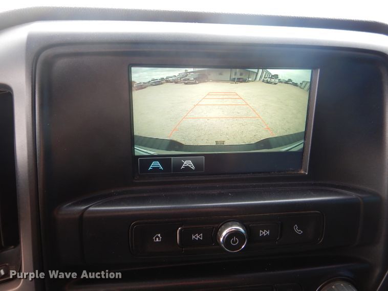 image for item HC9027 2016 Chevrolet Silverado 3500HD  Crew Cab pickup truck