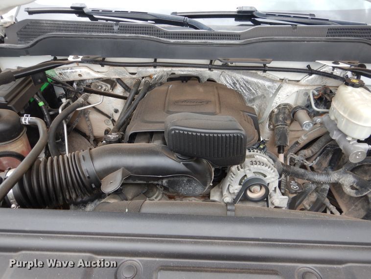 image for item HC9027 2016 Chevrolet Silverado 3500HD  Crew Cab pickup truck