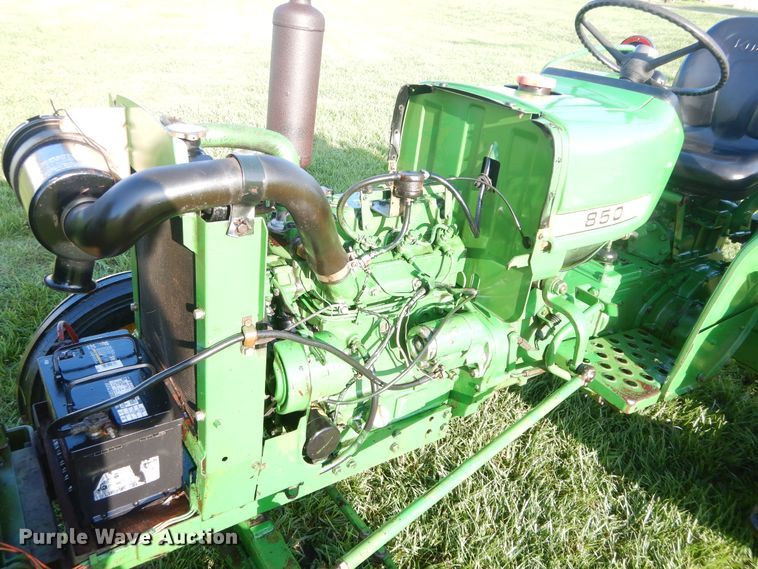 image for item HS9597 John Deere 850  tractor