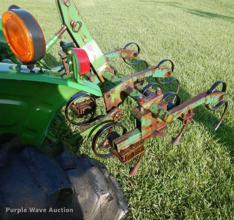 image for item HS9597 John Deere 850  tractor