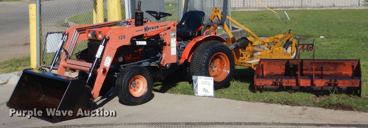 image for item HS9598 Kubota B7100HST  MFWD tractor