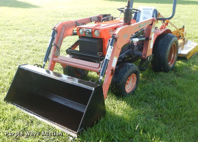 image for item HS9598 Kubota B7100HST  MFWD tractor