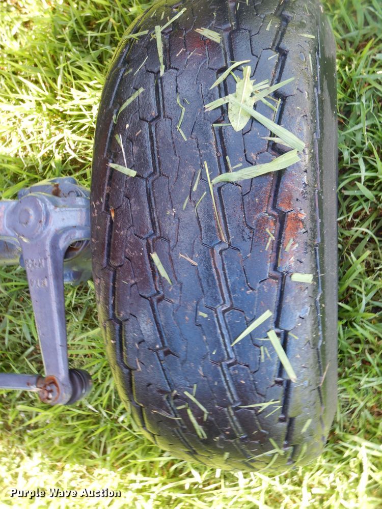 image for item HS9598 Kubota B7100HST  MFWD tractor