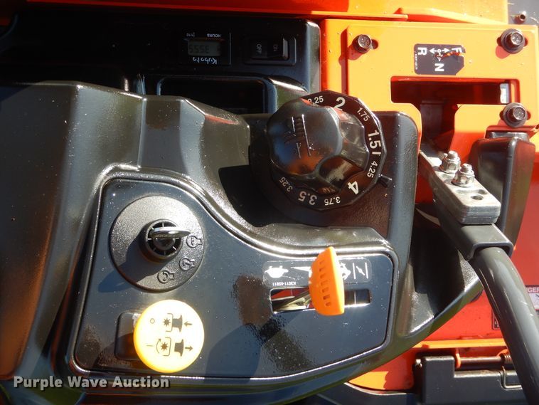 image for item HS9599 Kubota Kommander Z121S ZTR lawn mower