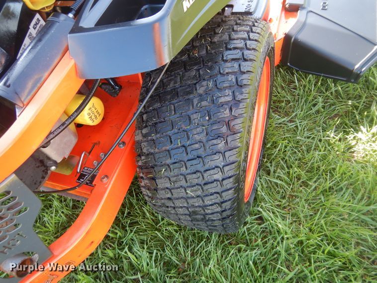 image for item HS9599 Kubota Kommander Z121S ZTR lawn mower