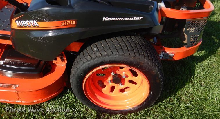 image for item HS9599 Kubota Kommander Z121S ZTR lawn mower