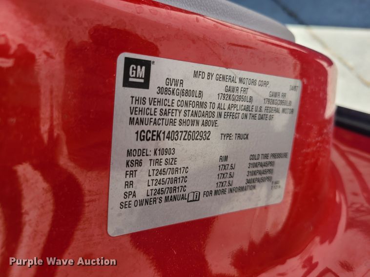 image for item K5844 2007 Chevrolet Silverado 1500  pickup truck