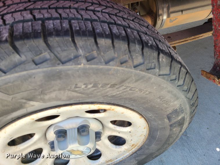 image for item K5844 2007 Chevrolet Silverado 1500  pickup truck