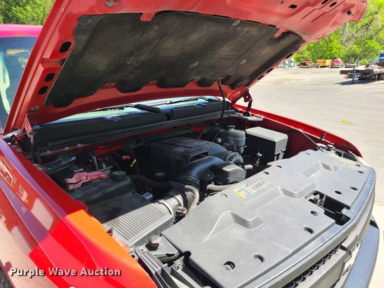 image for item K5844 2007 Chevrolet Silverado 1500  pickup truck