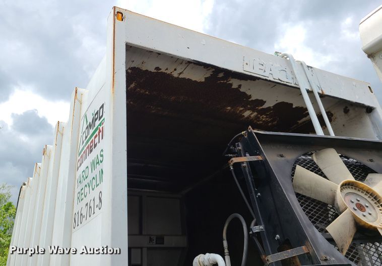 image for item K5854 2001 Crane Carrier  refuse truck