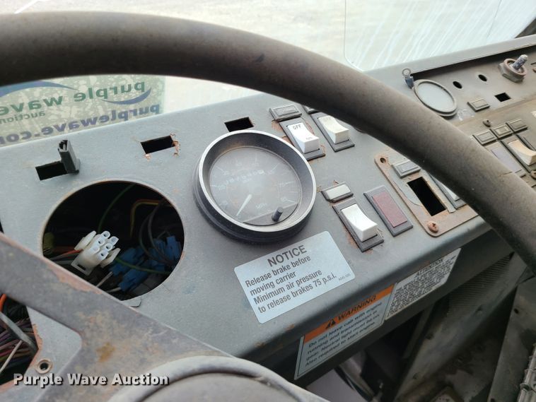 image for item K5854 2001 Crane Carrier  refuse truck