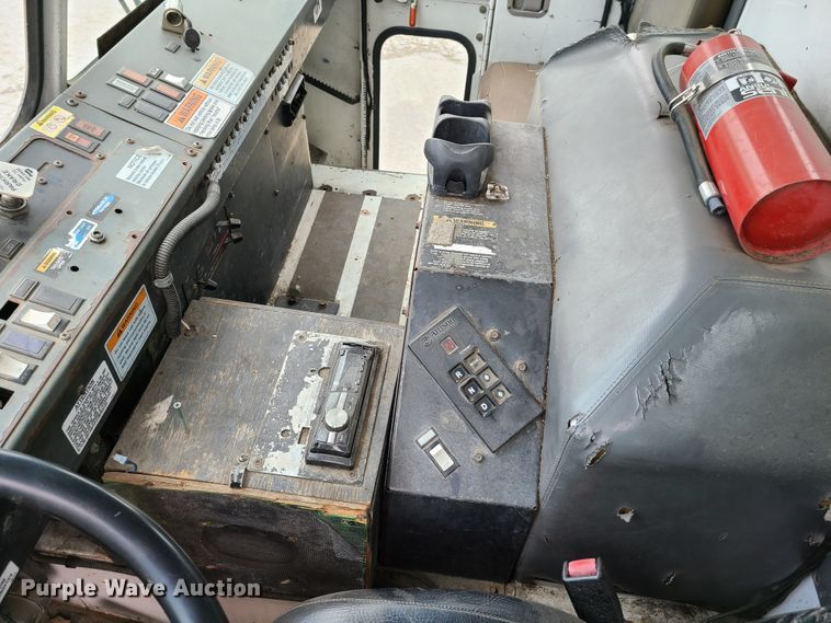 image for item K5857 2001 Crane Carrier  refuse truck