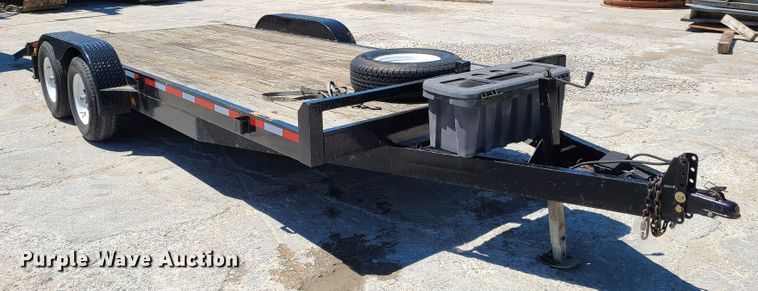 image for item K5864 2001 Hardee utility trailer