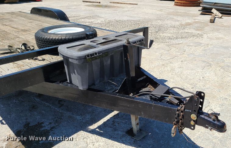 image for item K5864 2001 Hardee utility trailer