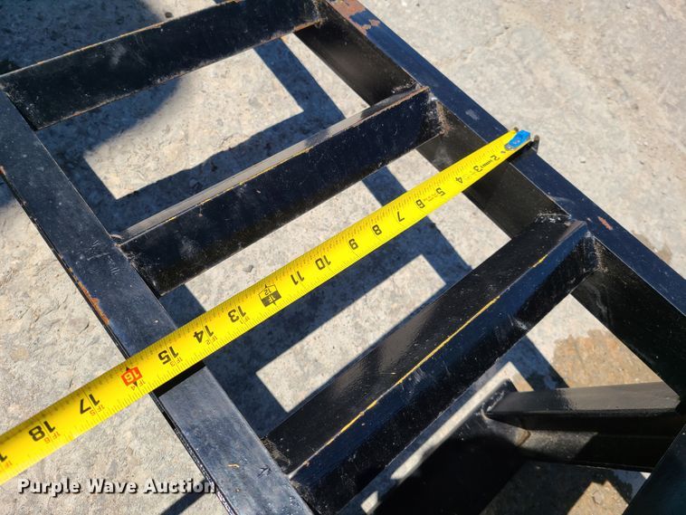 image for item K5864 2001 Hardee utility trailer