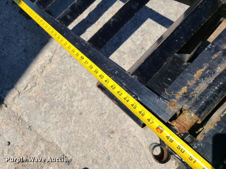 image for item K5864 2001 Hardee utility trailer