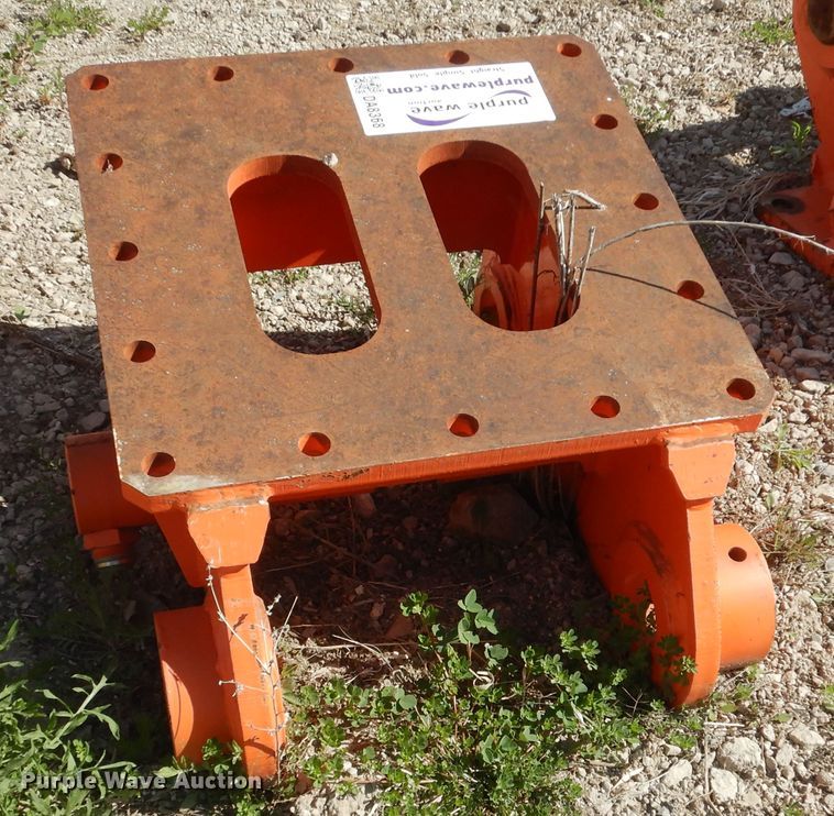 image for item DA8368 NPK mounting bracket