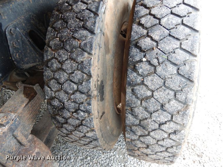 image for item DE5628 2000 International 4900 dump truck