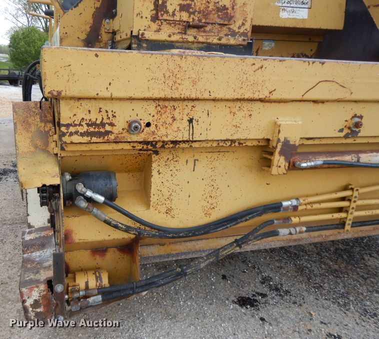 image for item DE5630 1989 Etnyre chip spreader