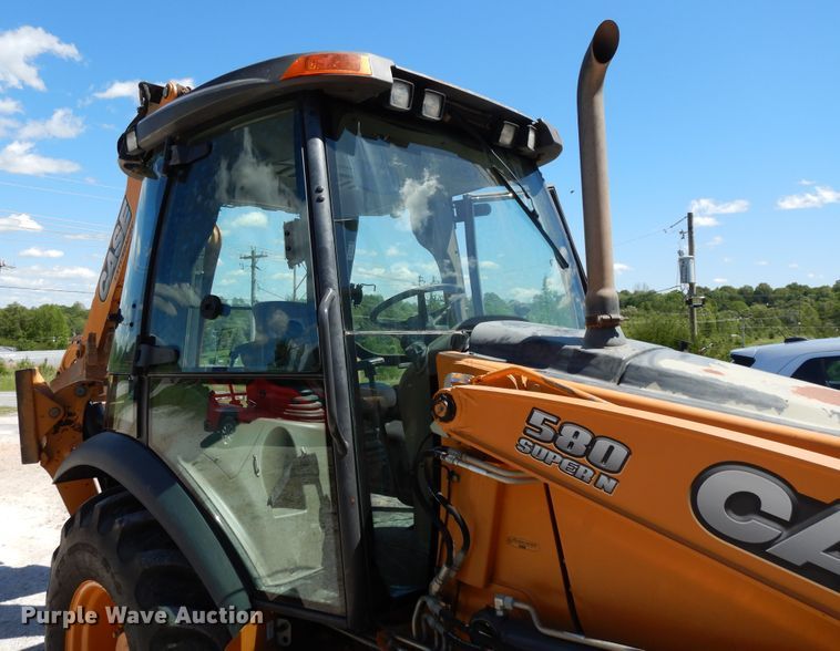 image for item DE5663 2014 Case 580 Super N  backhoe