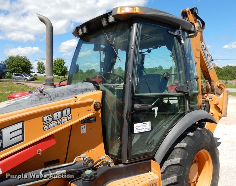 image for item DE5663 2014 Case 580 Super N  backhoe