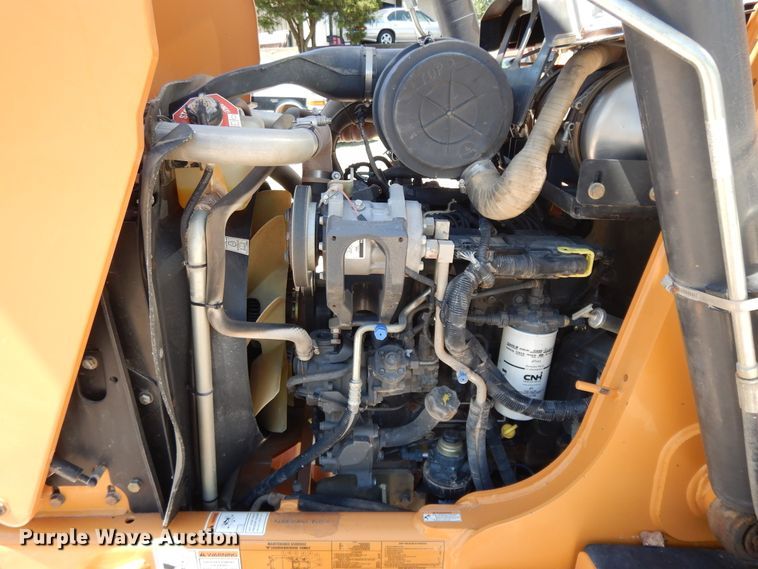 image for item DE5663 2014 Case 580 Super N  backhoe