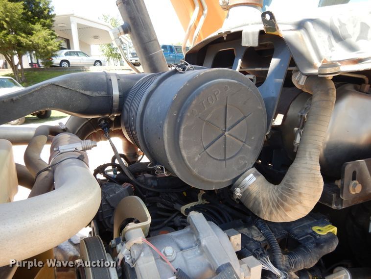 image for item DE5663 2014 Case 580 Super N  backhoe